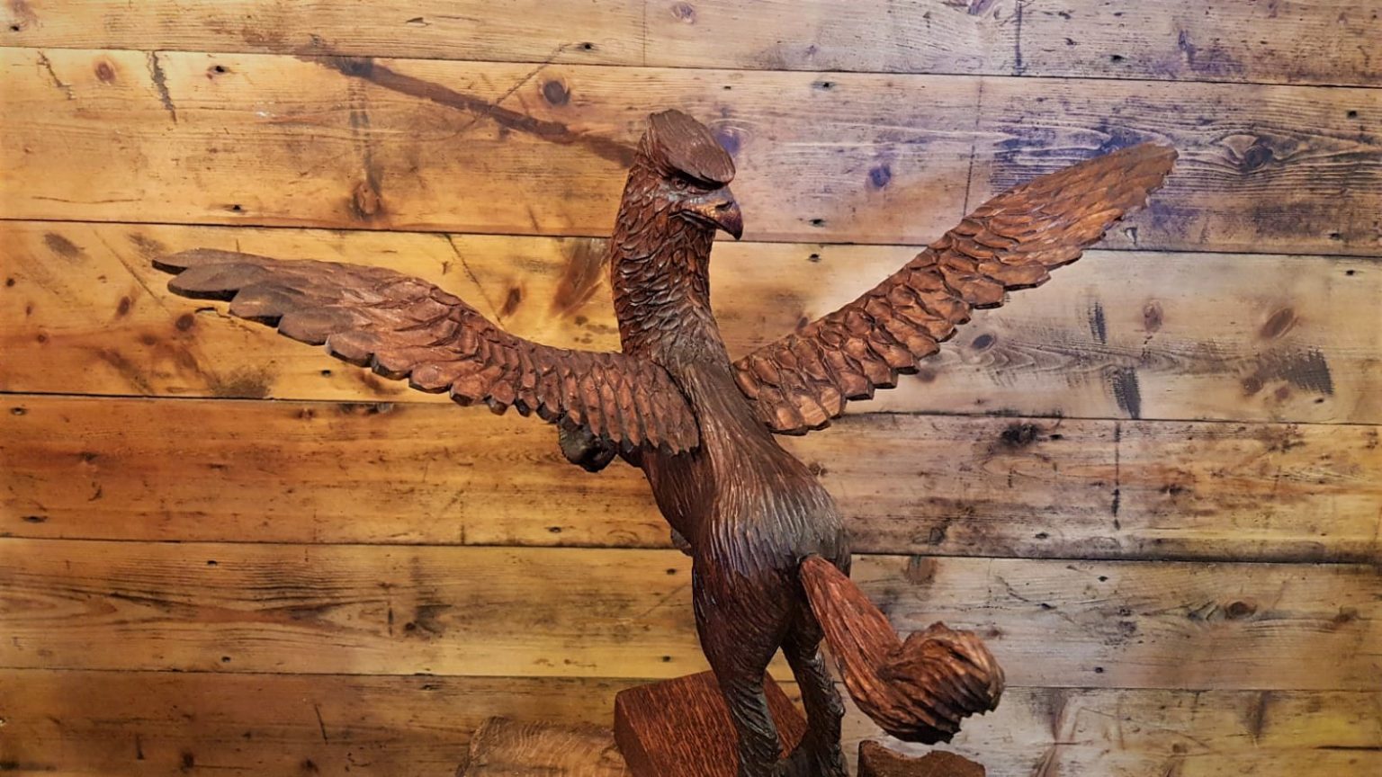 Wooden Hippogriff Buckbeak Gryphon Harry Potter Sculpture – The Bunker ...